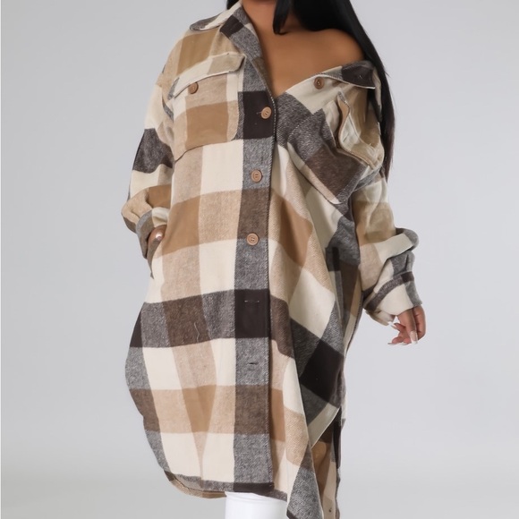 Plaid cardigan/shacket - Picture 2 of 4